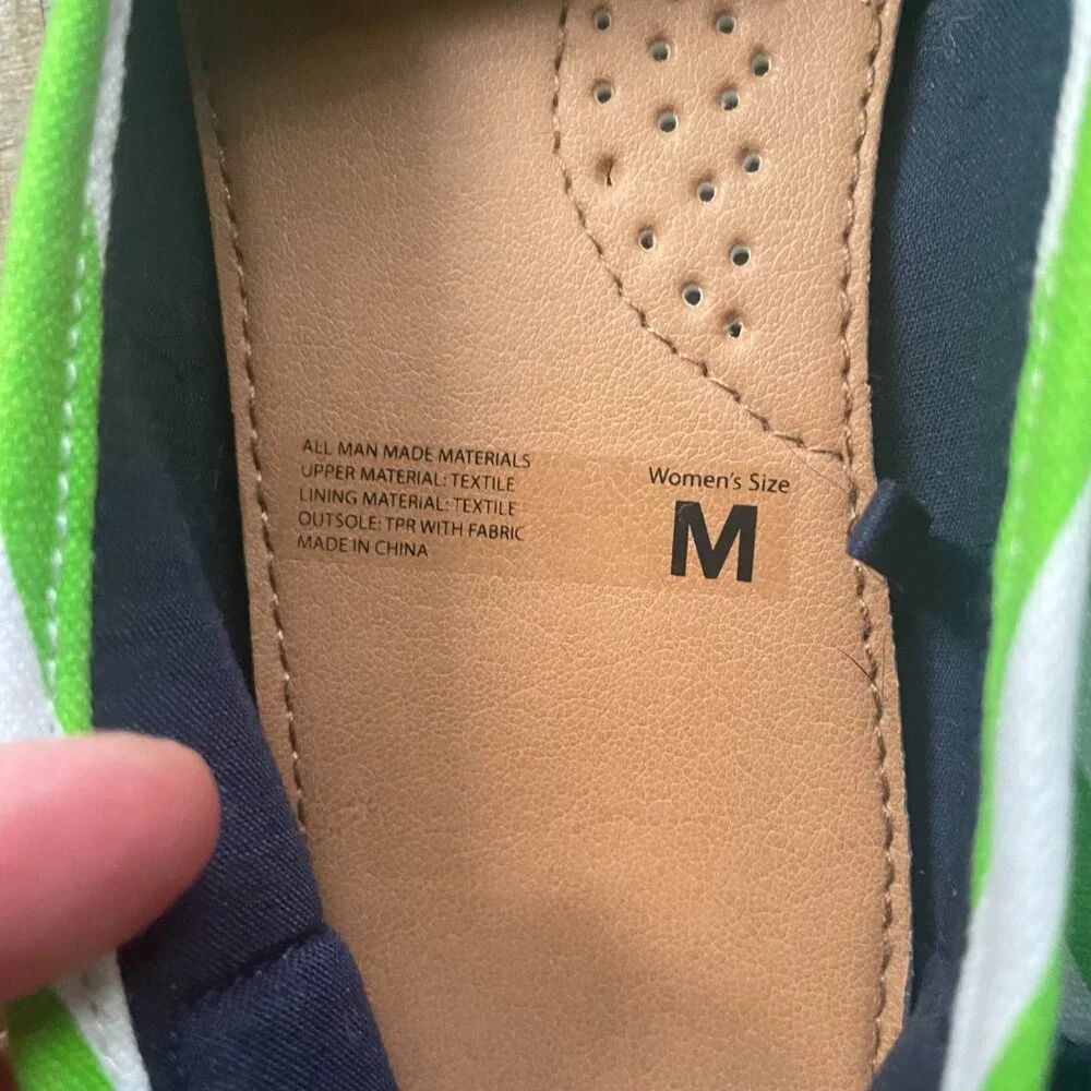 Seattle Seahawks Women's Canvas Flats — Size Medium — New Condition‎